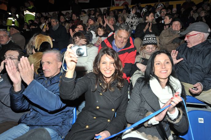 Ingrandisci la foto